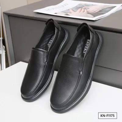 Elegant Monarch Shoe